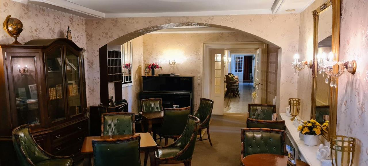 Historisches Hotel Zum Schwan Bad Karlshafen Luaran gambar
