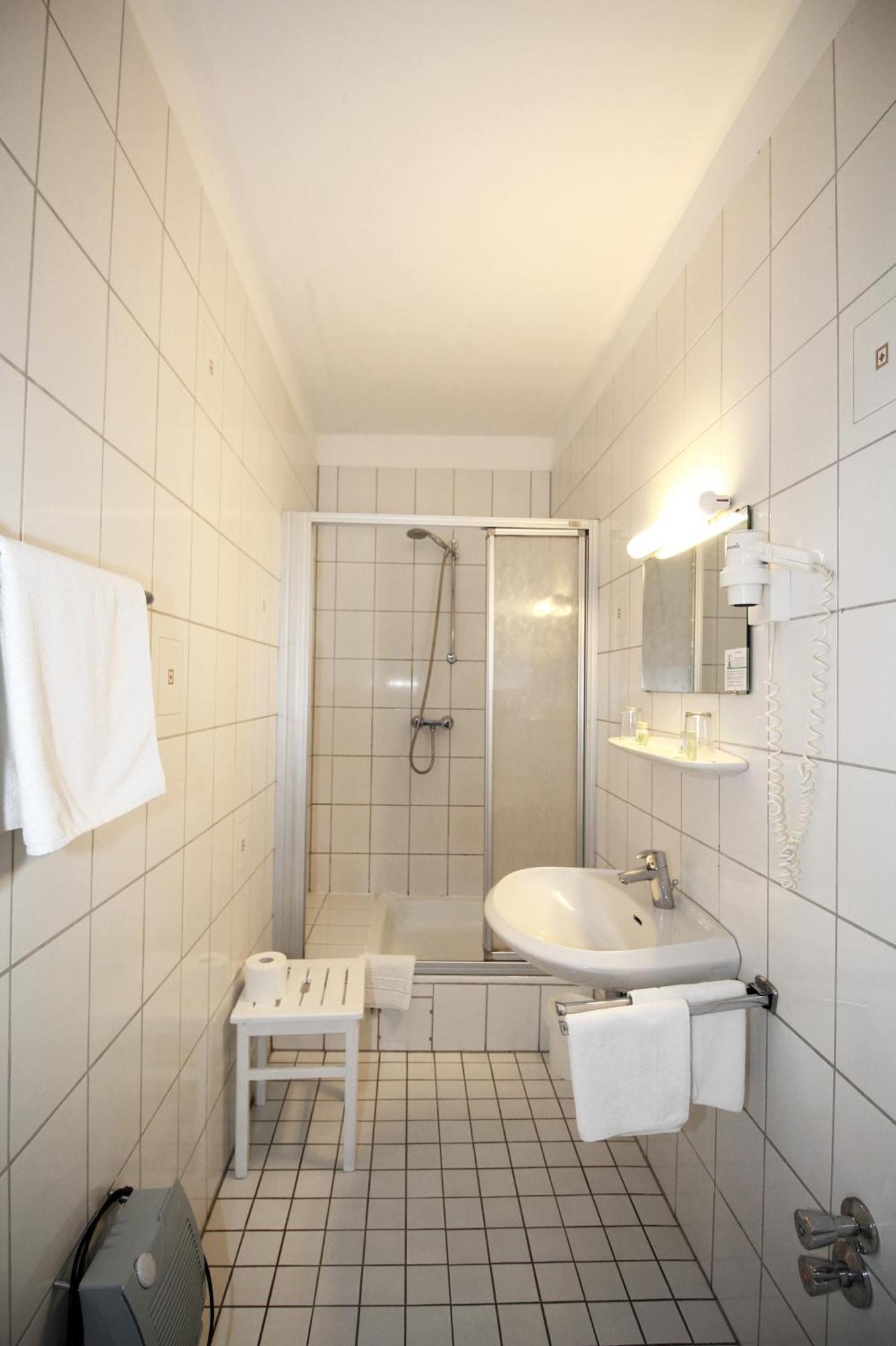Historisches Hotel Zum Schwan Bad Karlshafen Luaran gambar